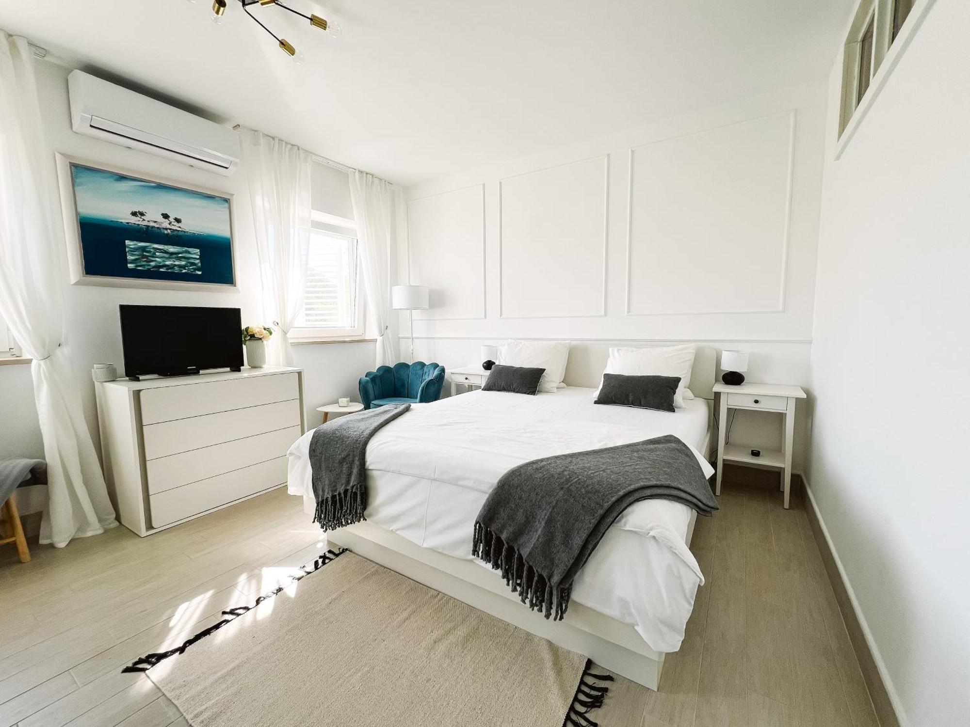 Modern Apartment In The Heart Of Njivice Exterior foto